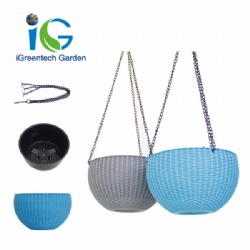 Round Self Watering Wall Hanging Basket Plastic Garden Planter Flower Pot for Balcony Decoration